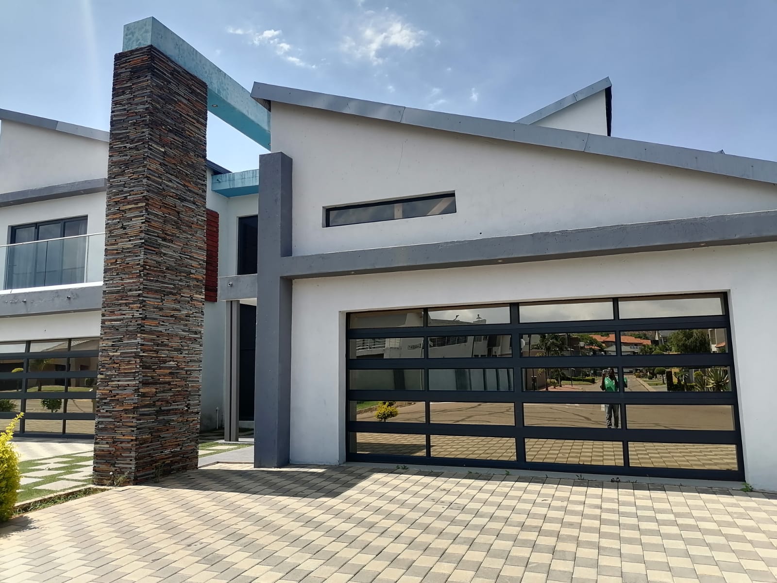 To Let 4 Bedroom Property for Rent in Theresa Park Gauteng