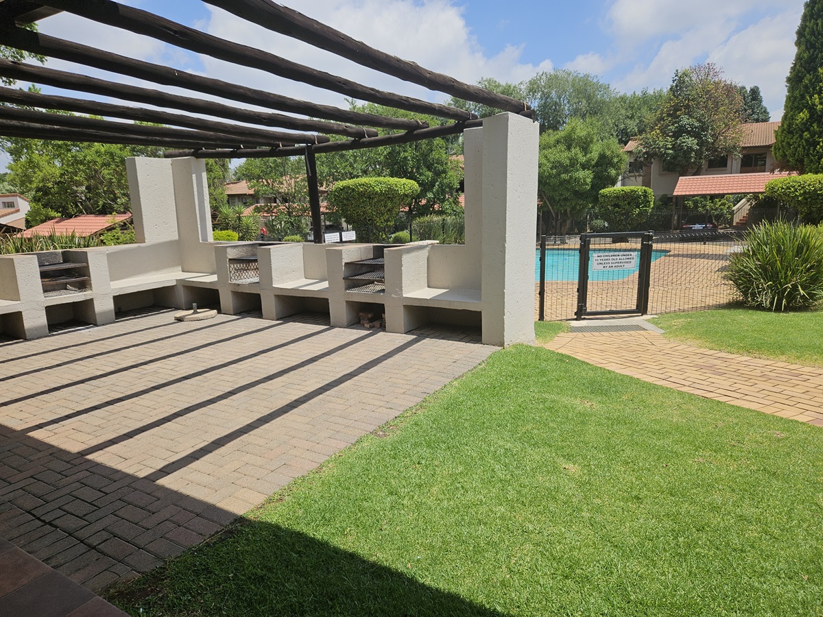 3 Bedroom Property for Sale in Bedfordview Gauteng