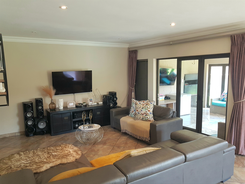 4 Bedroom Property for Sale in Montana Gauteng