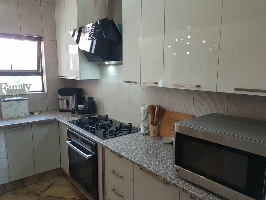 4 Bedroom Property for Sale in Montana Gauteng