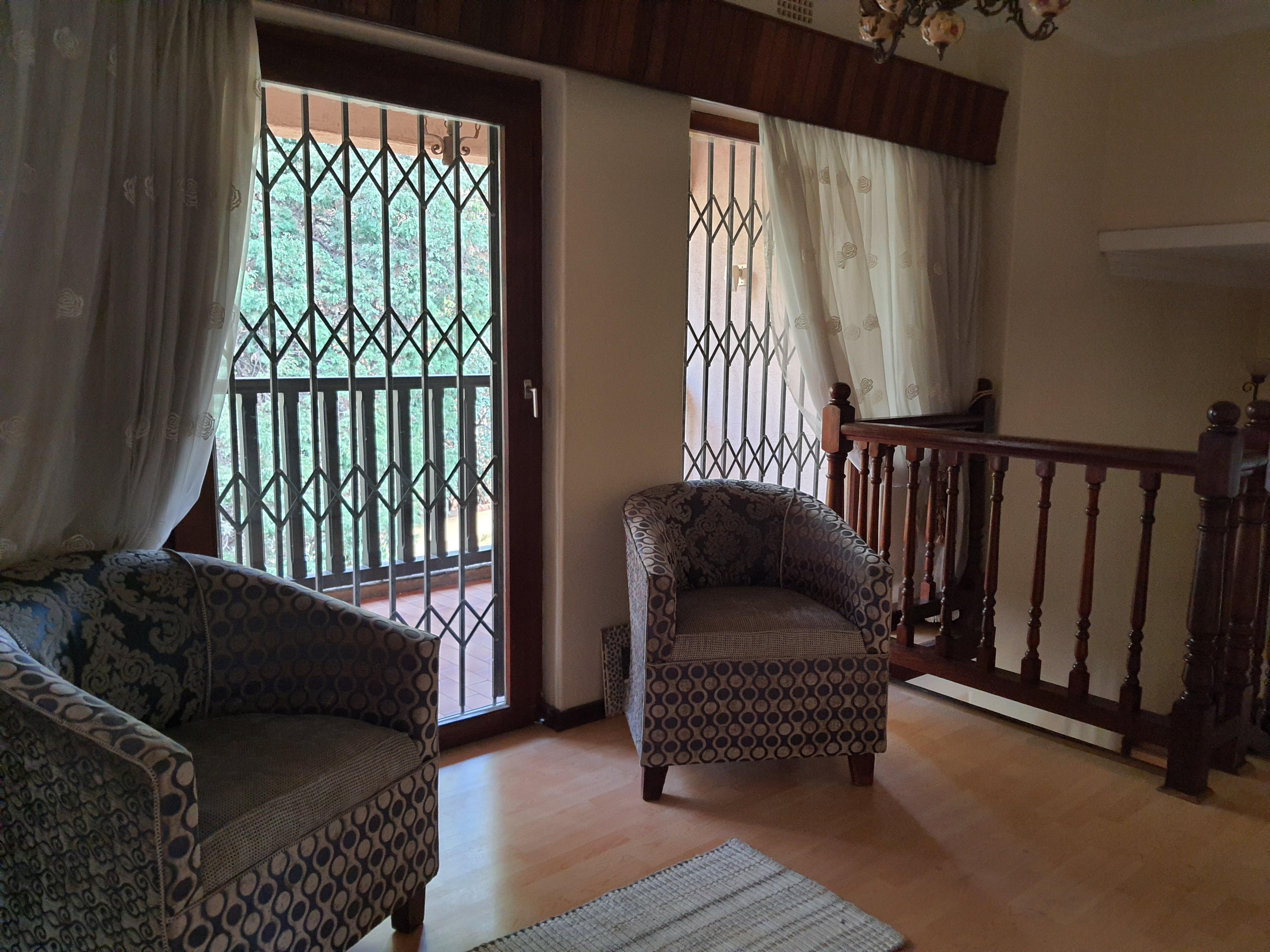 4 Bedroom Property for Sale in Larrendale Gauteng