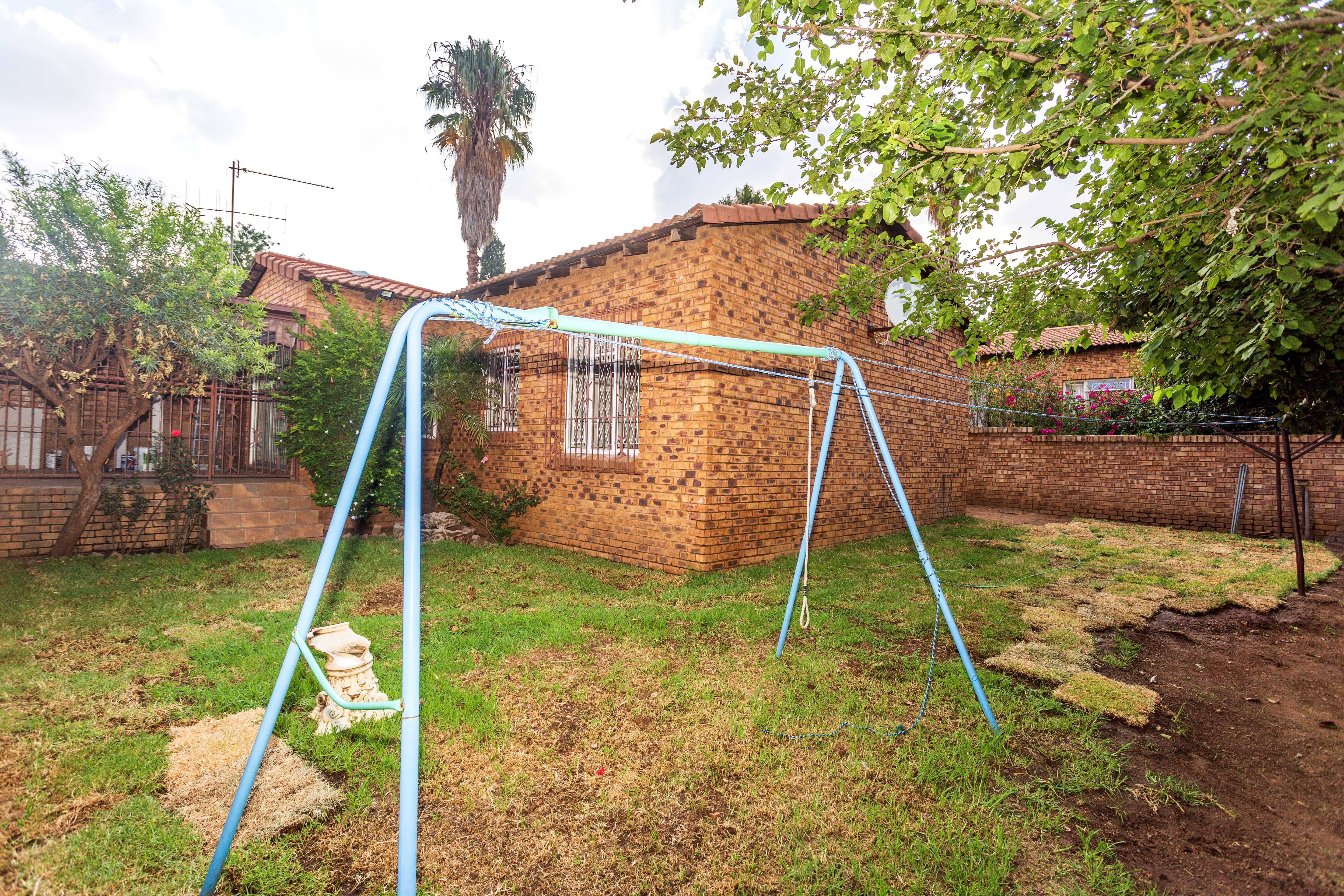 3 Bedroom Property for Sale in Noordwyk Gauteng