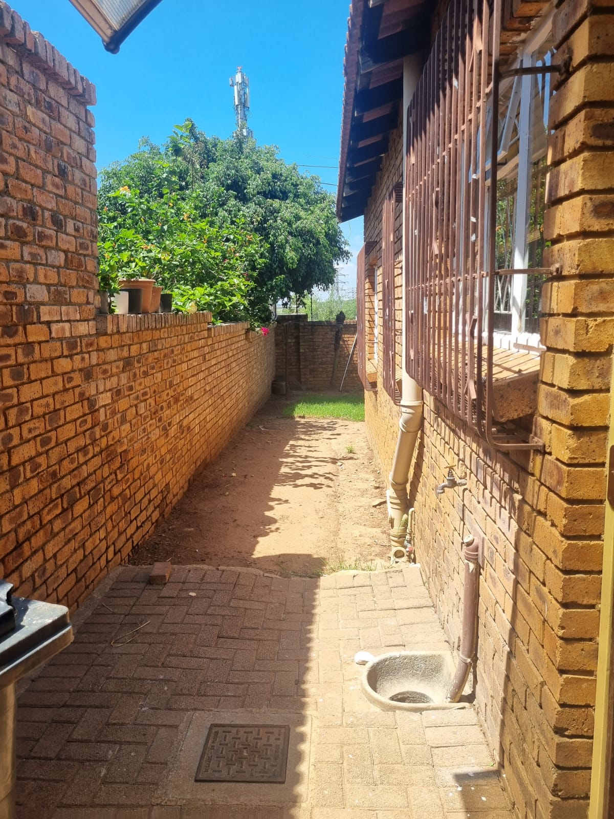 3 Bedroom Property for Sale in Noordwyk Gauteng