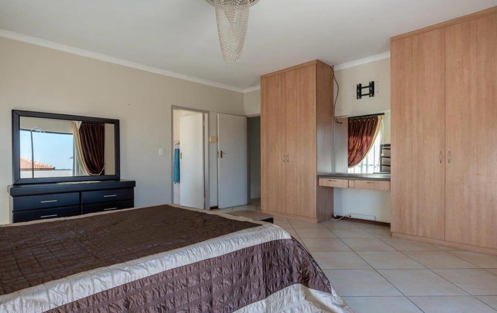 3 Bedroom Property for Sale in Bassonia Rock Gauteng