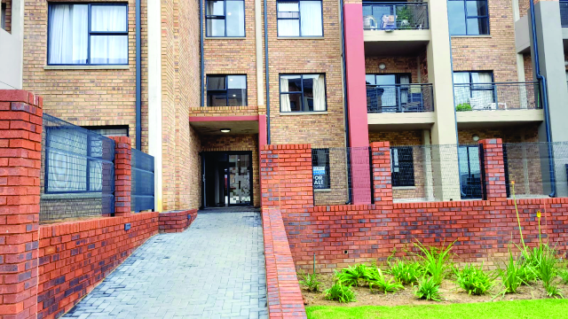 1 Bedroom Property for Sale in North Riding Gauteng