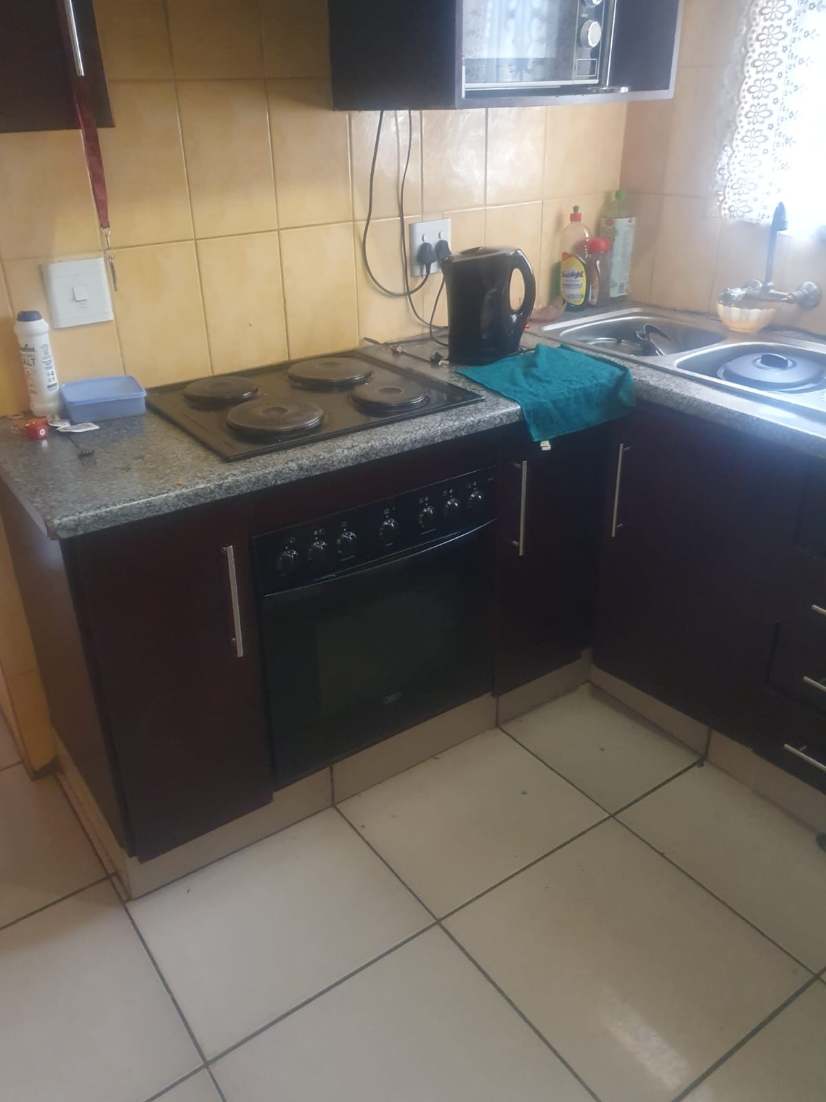 To Let 3 Bedroom Property for Rent in Olievenhoutbosch Gauteng