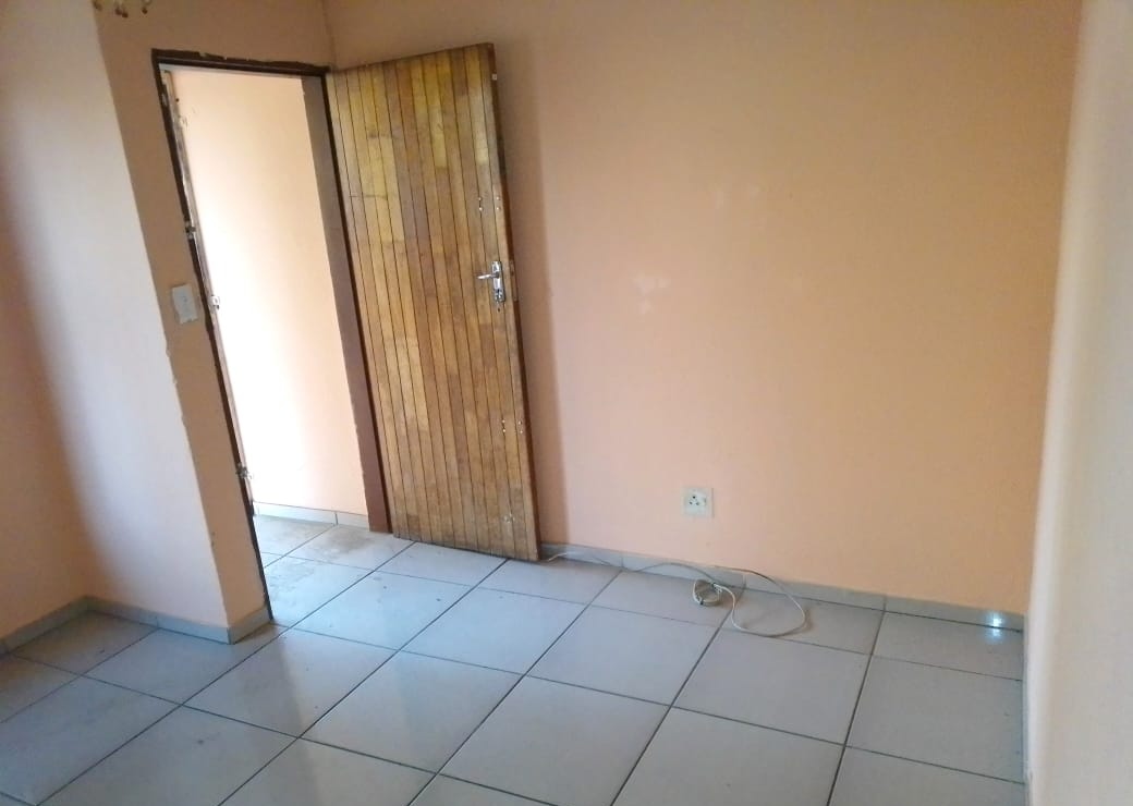 To Let 3 Bedroom Property for Rent in Olievenhoutbosch Gauteng