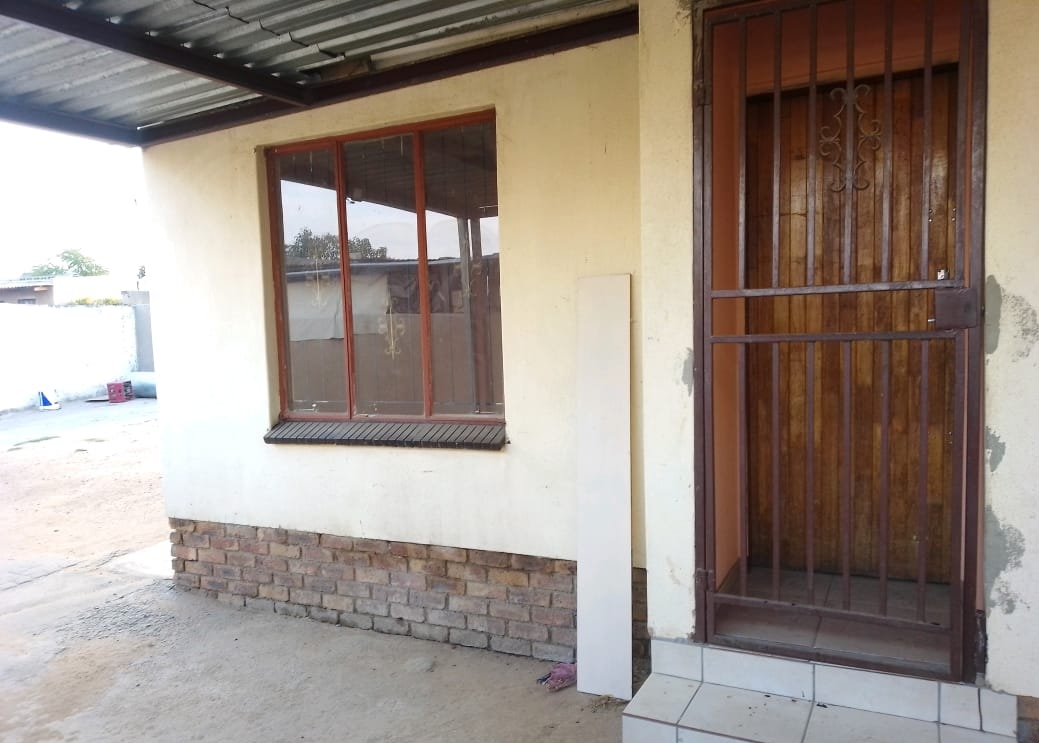 To Let 3 Bedroom Property for Rent in Olievenhoutbosch Gauteng