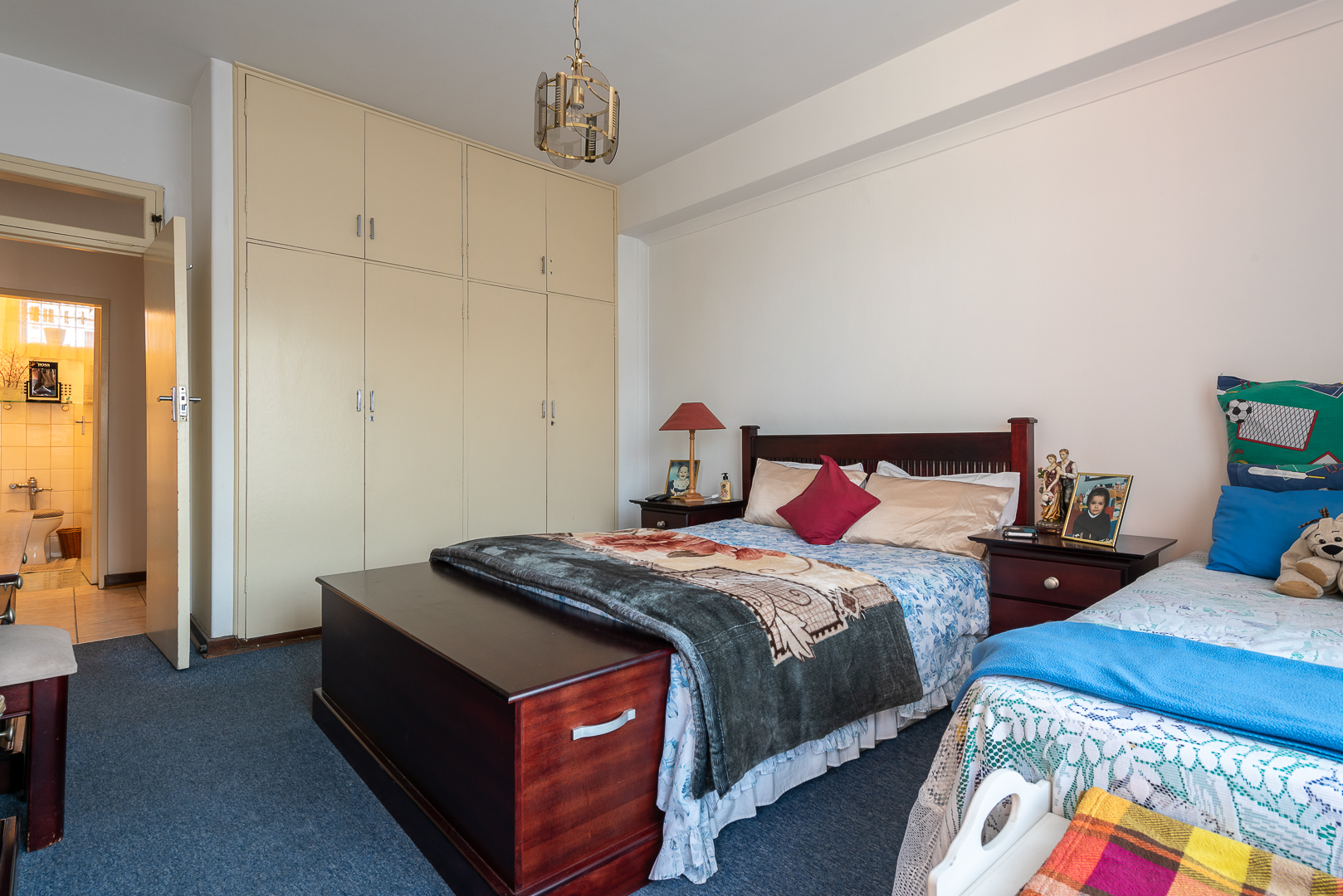 2 Bedroom Property for Sale in Highlands North Gauteng