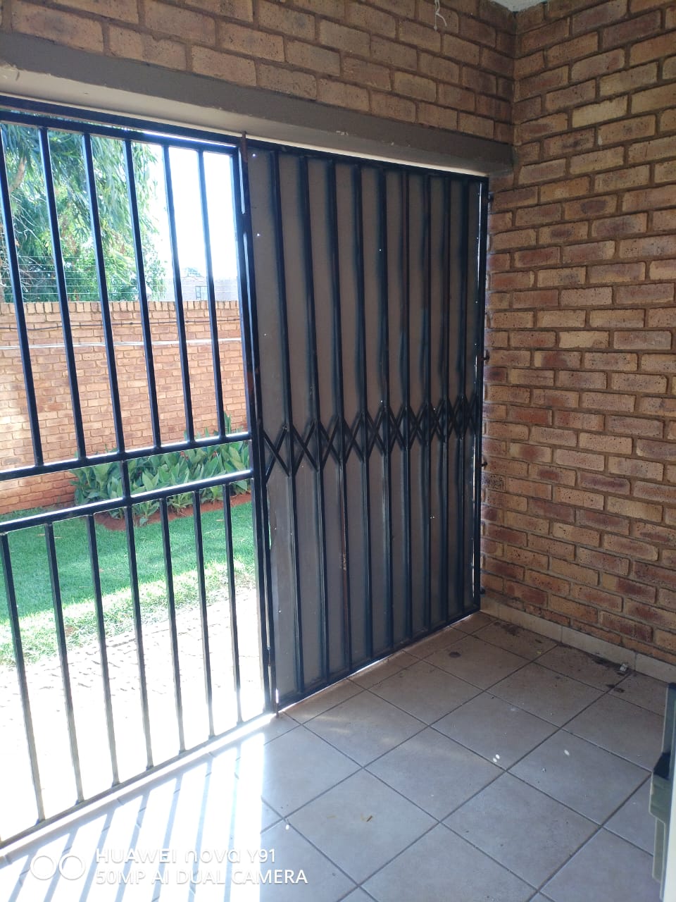 To Let 2 Bedroom Property for Rent in Krugersrus Gauteng