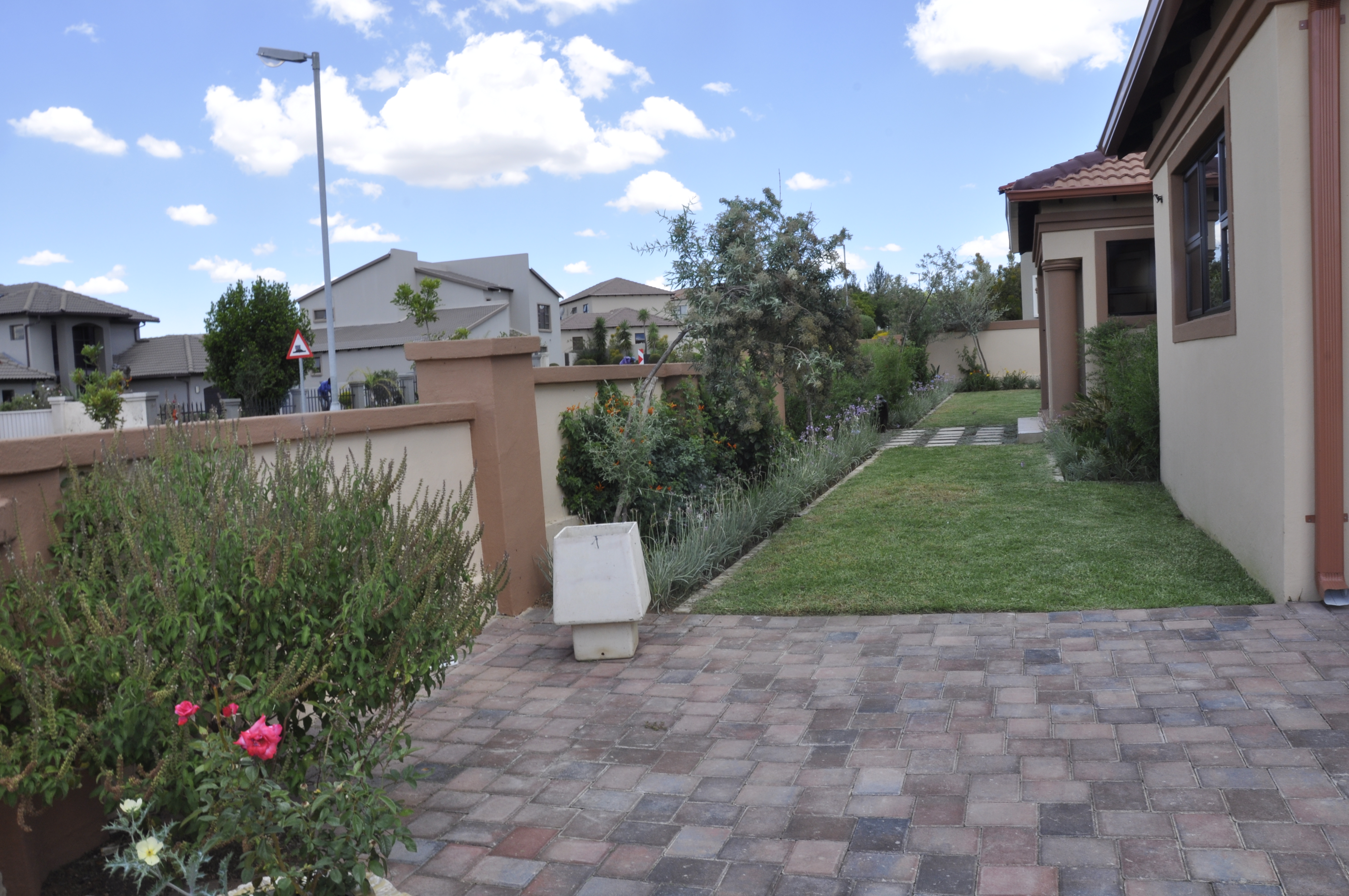 3 Bedroom Property for Sale in Crescent Wood Country Estate Gauteng