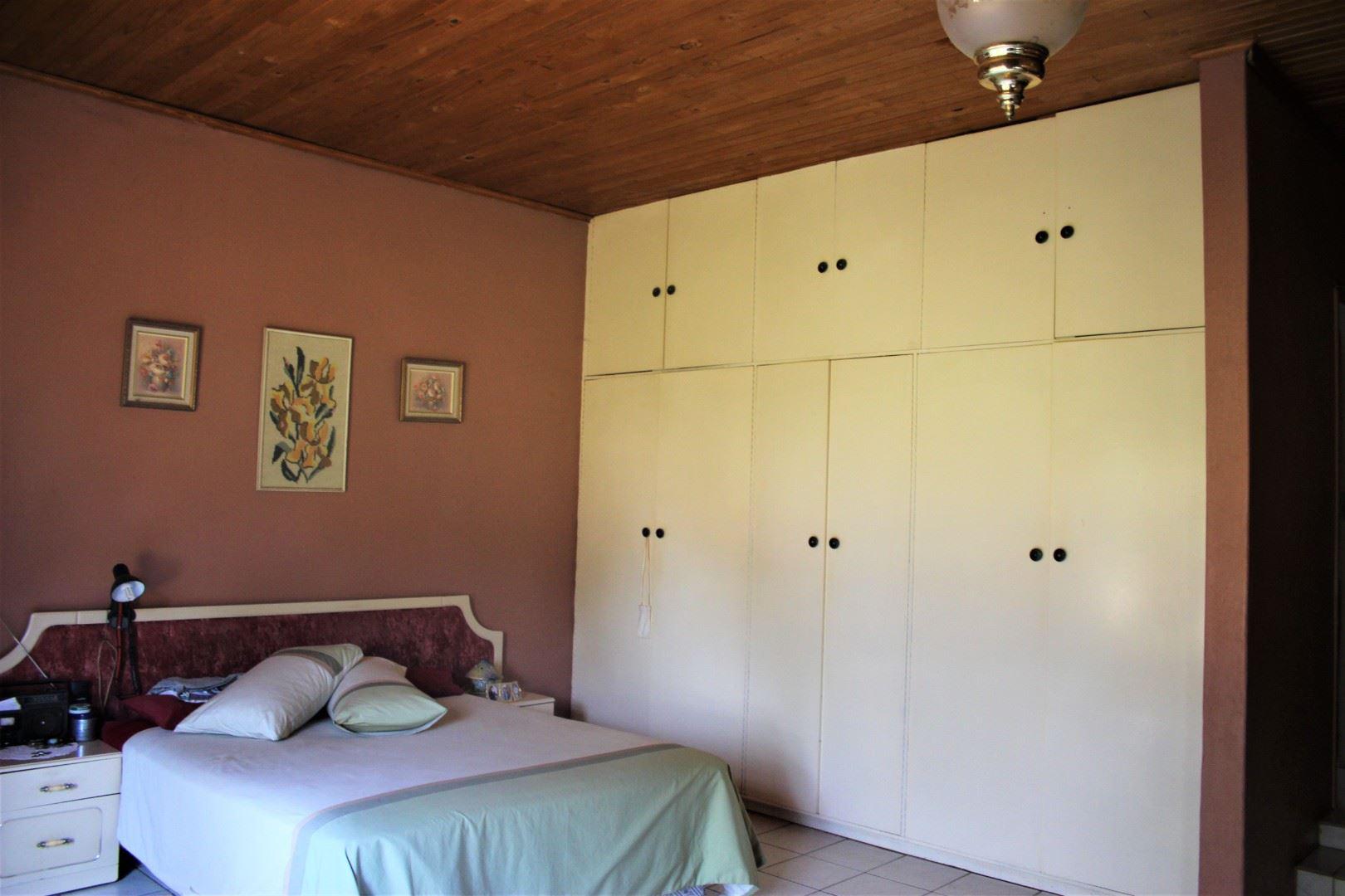 9 Bedroom Property for Sale in Jakhalsfontein AH Gauteng