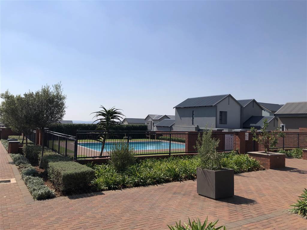 2 Bedroom Property for Sale in Golden Fields Estate Gauteng