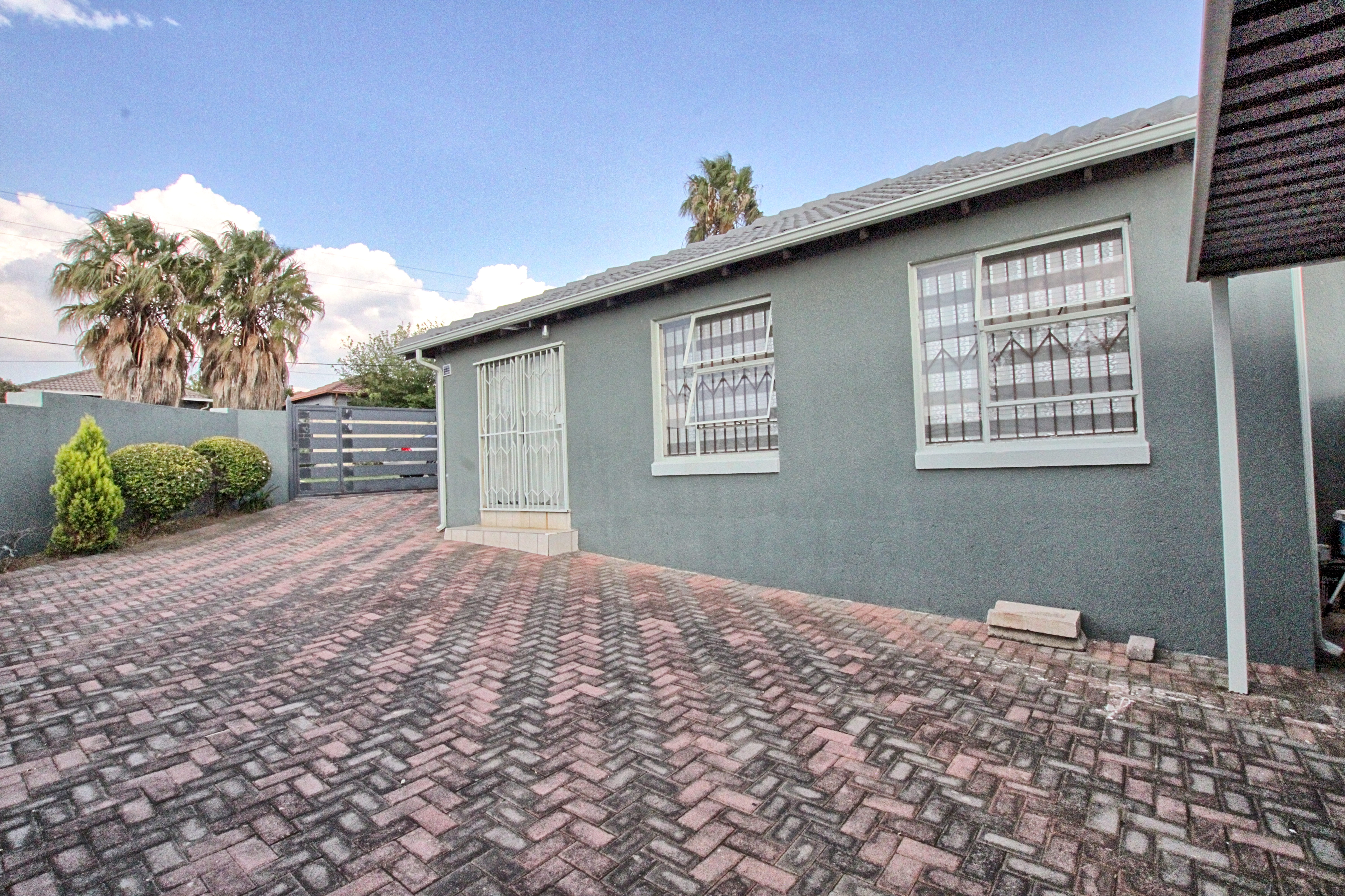 3 Bedroom Property for Sale in Cosmo City Gauteng