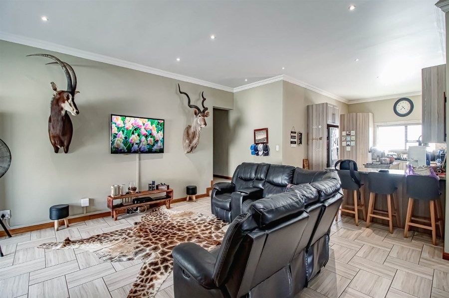 3 Bedroom Property for Sale in Pebble Rock Golf Village Gauteng