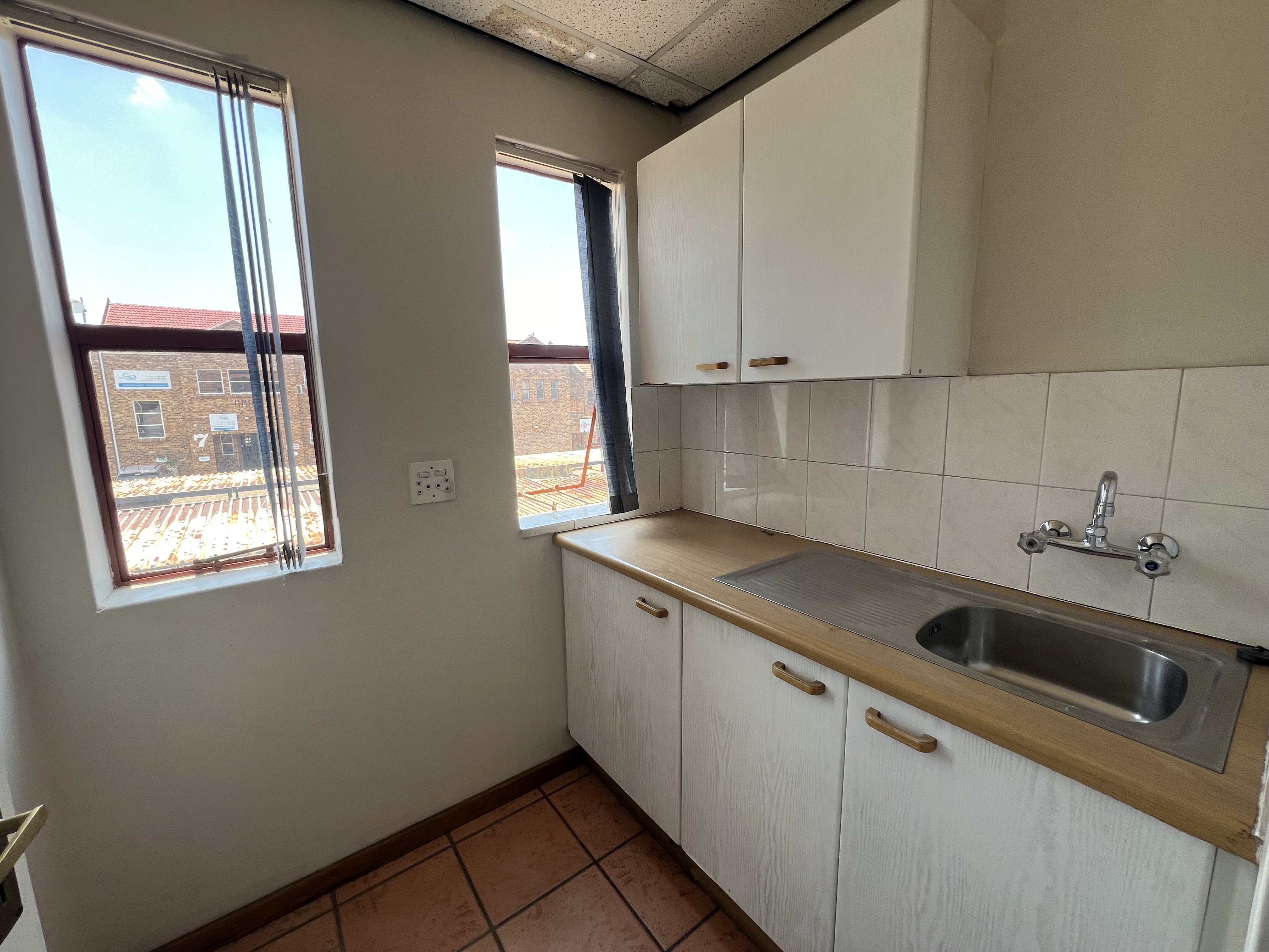 To Let 0 Bedroom Property for Rent in Weltevreden Park Gauteng