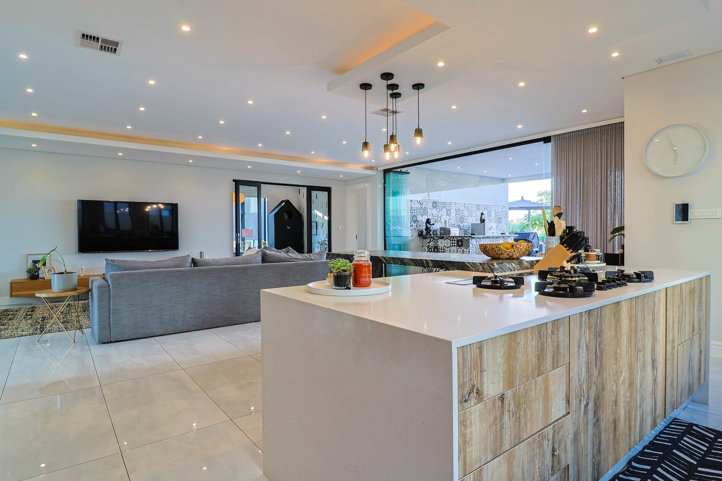 5 Bedroom Property for Sale in Eye of Africa Gauteng