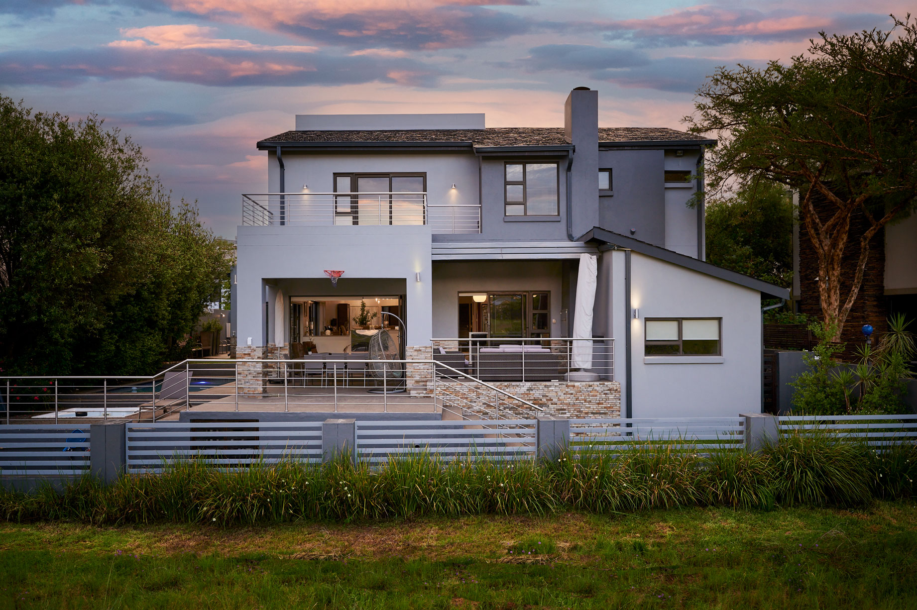 5 Bedroom Property for Sale in Waterfall Country Village Gauteng