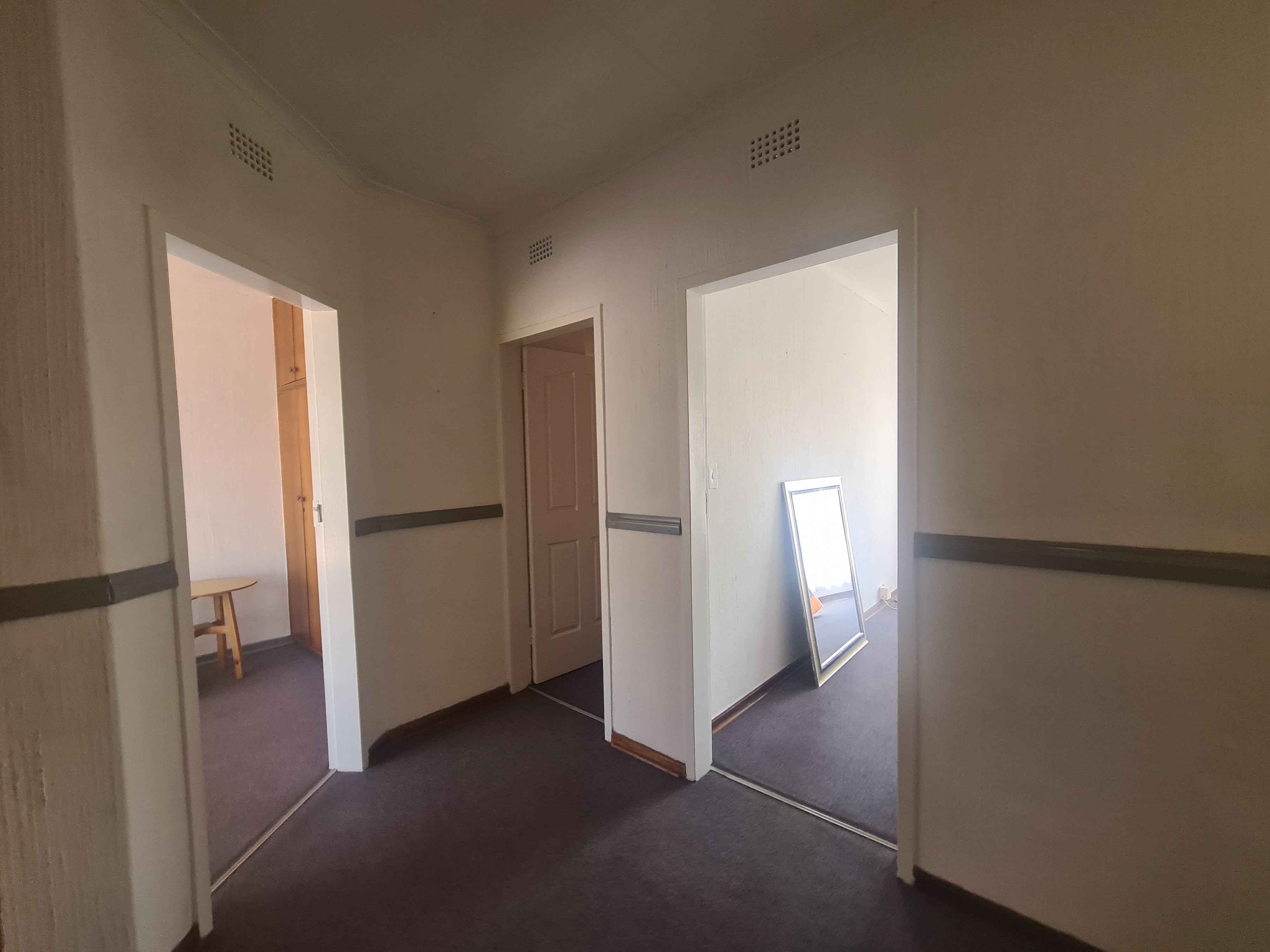 3 Bedroom Property for Sale in Petersfield Gauteng