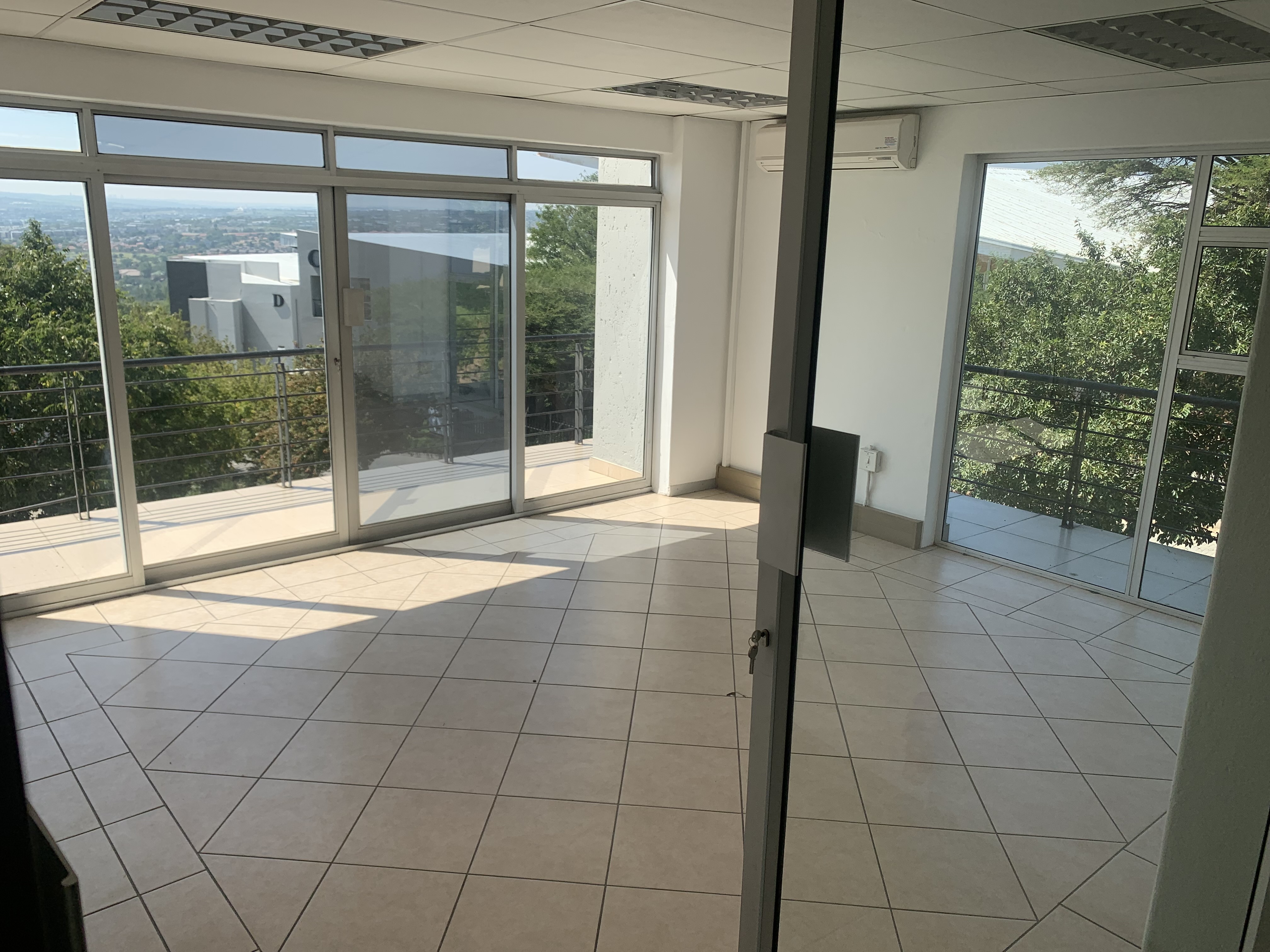 Commercial Property for Sale in Kyalami Gauteng