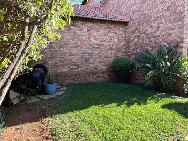 4 Bedroom Property for Sale in Sundowner Gauteng