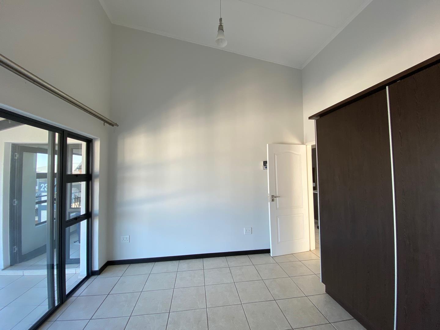 2 Bedroom Property for Sale in Oakdene Gauteng