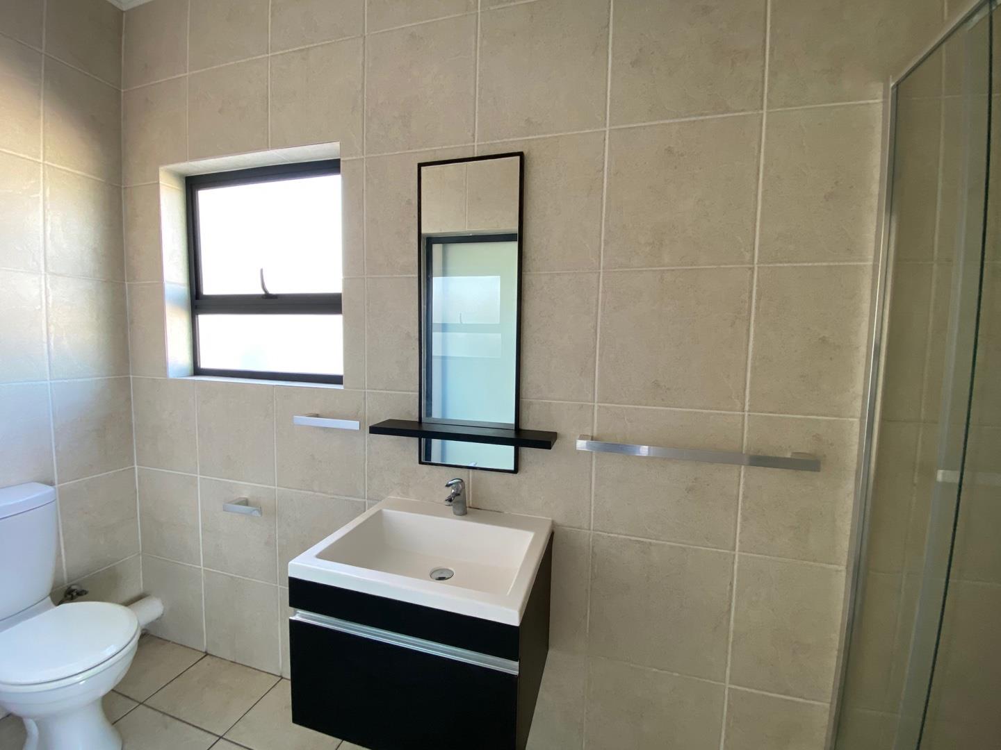 2 Bedroom Property for Sale in Oakdene Gauteng