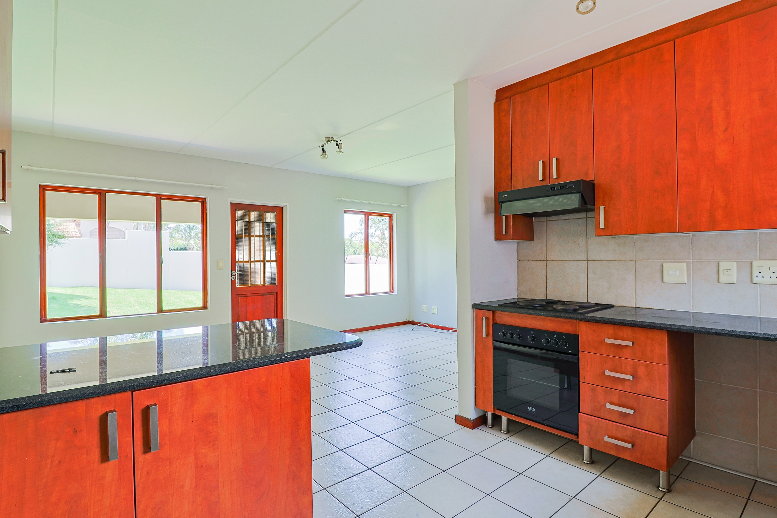 2 Bedroom Property for Sale in Glenvista Gauteng