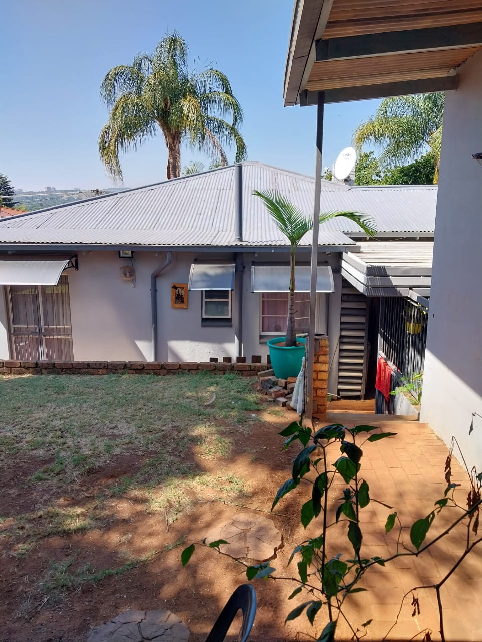 3 Bedroom Property for Sale in Mountain View Gauteng