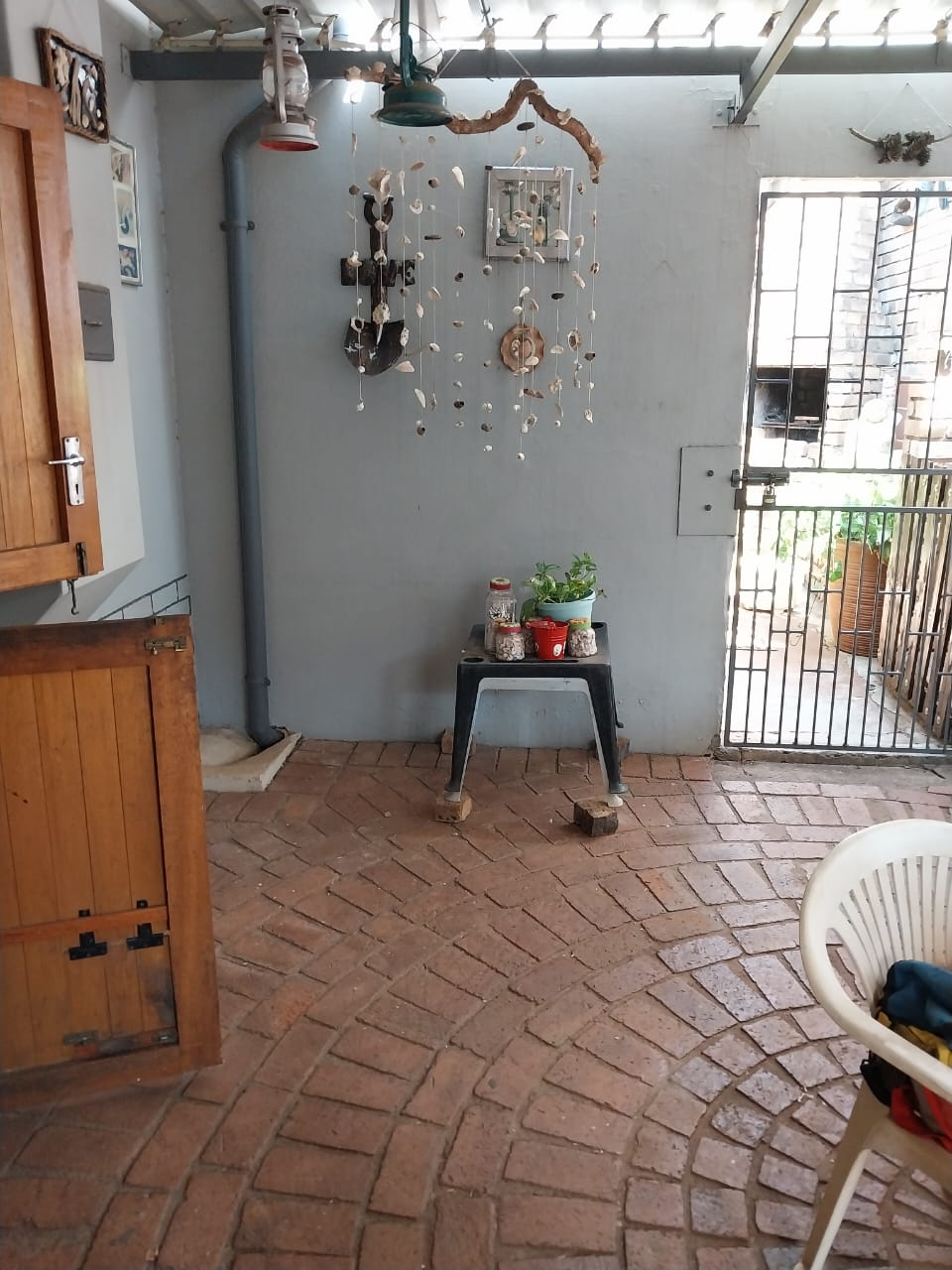 3 Bedroom Property for Sale in Mountain View Gauteng