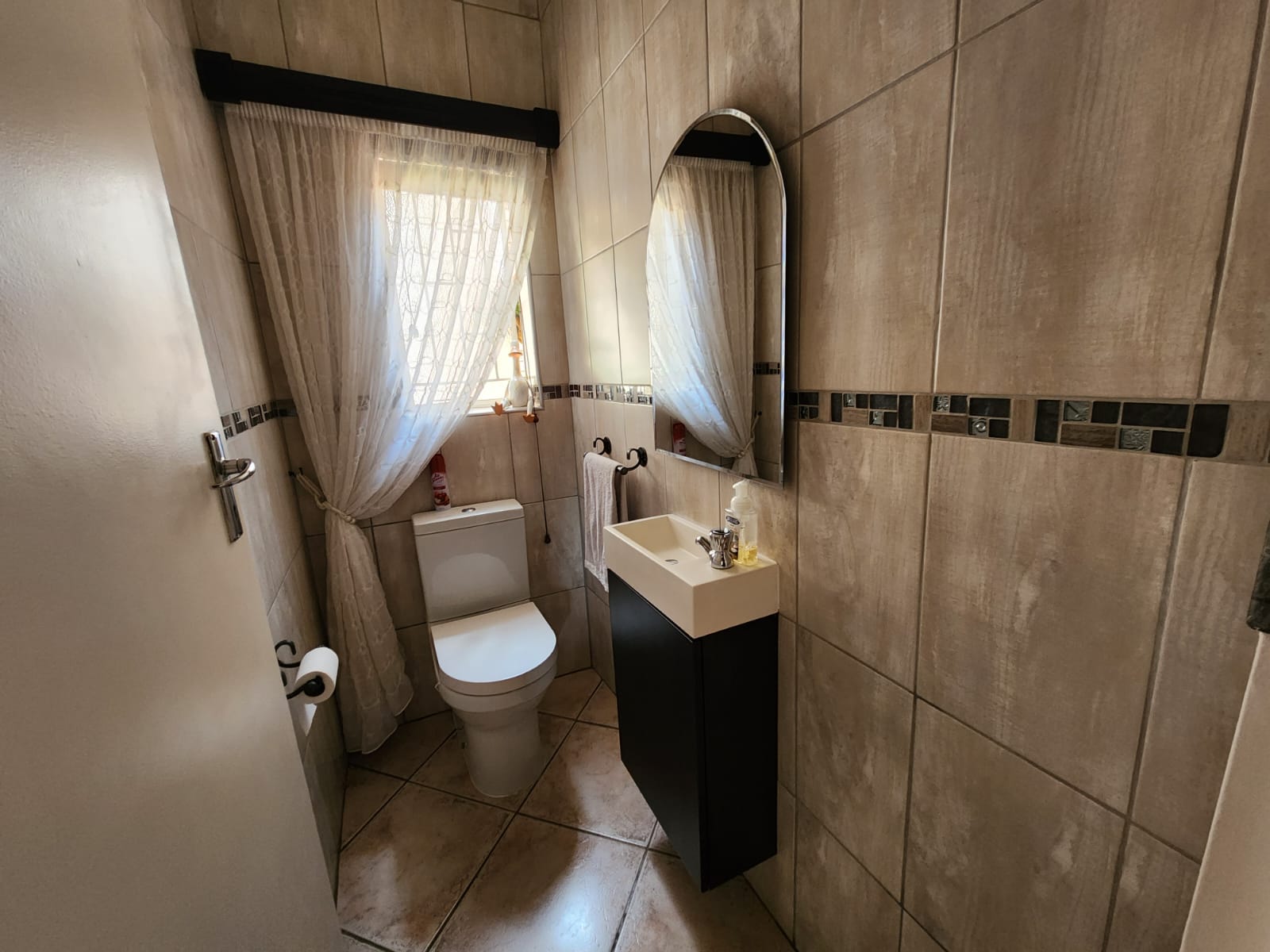 3 Bedroom Property for Sale in Larrendale Gauteng
