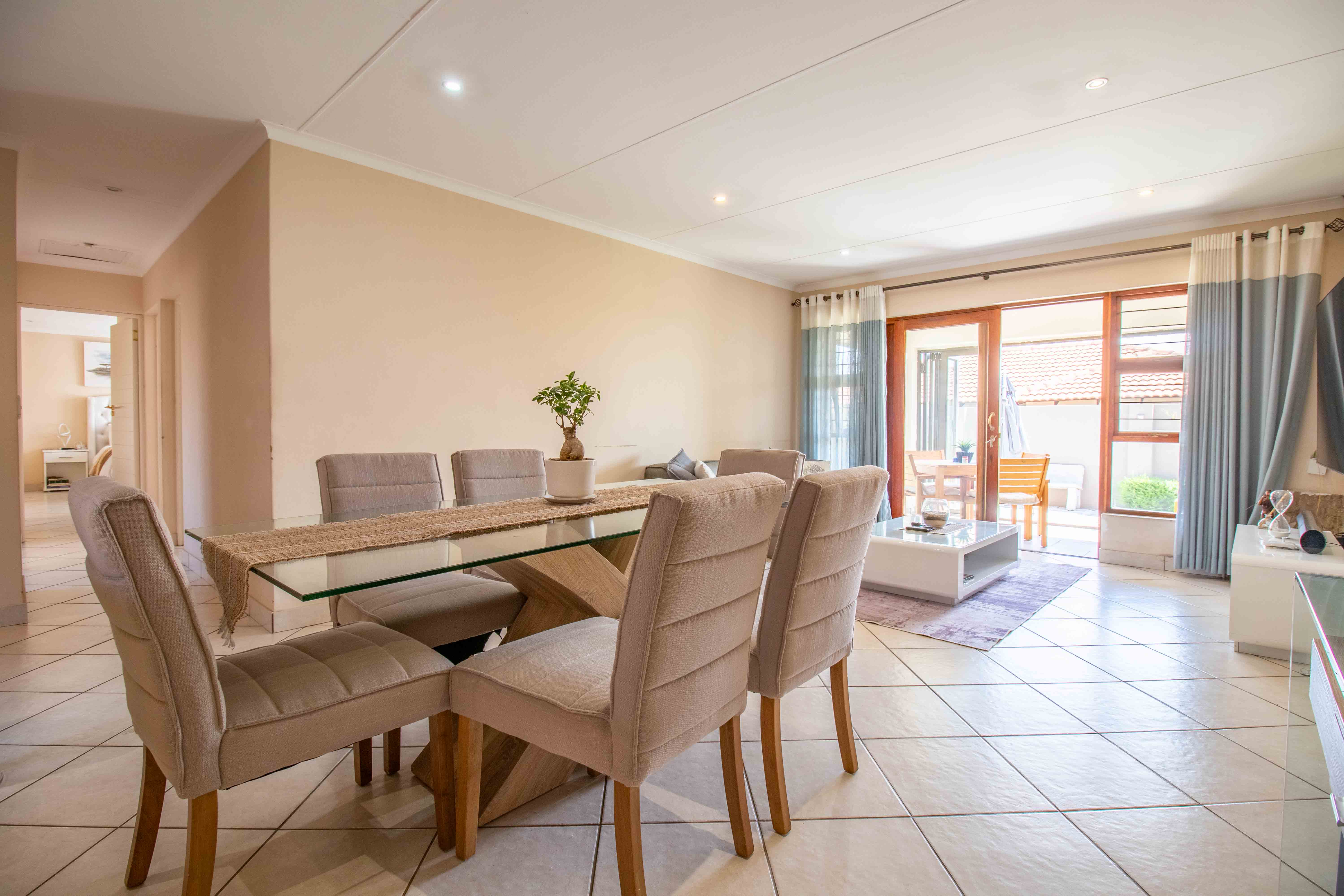 3 Bedroom Property for Sale in Thatchfield Estate Gauteng