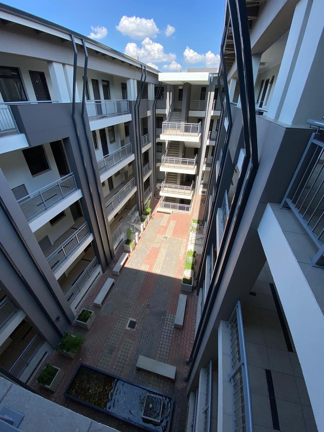 2 Bedroom Property for Sale in Sandton Central Gauteng