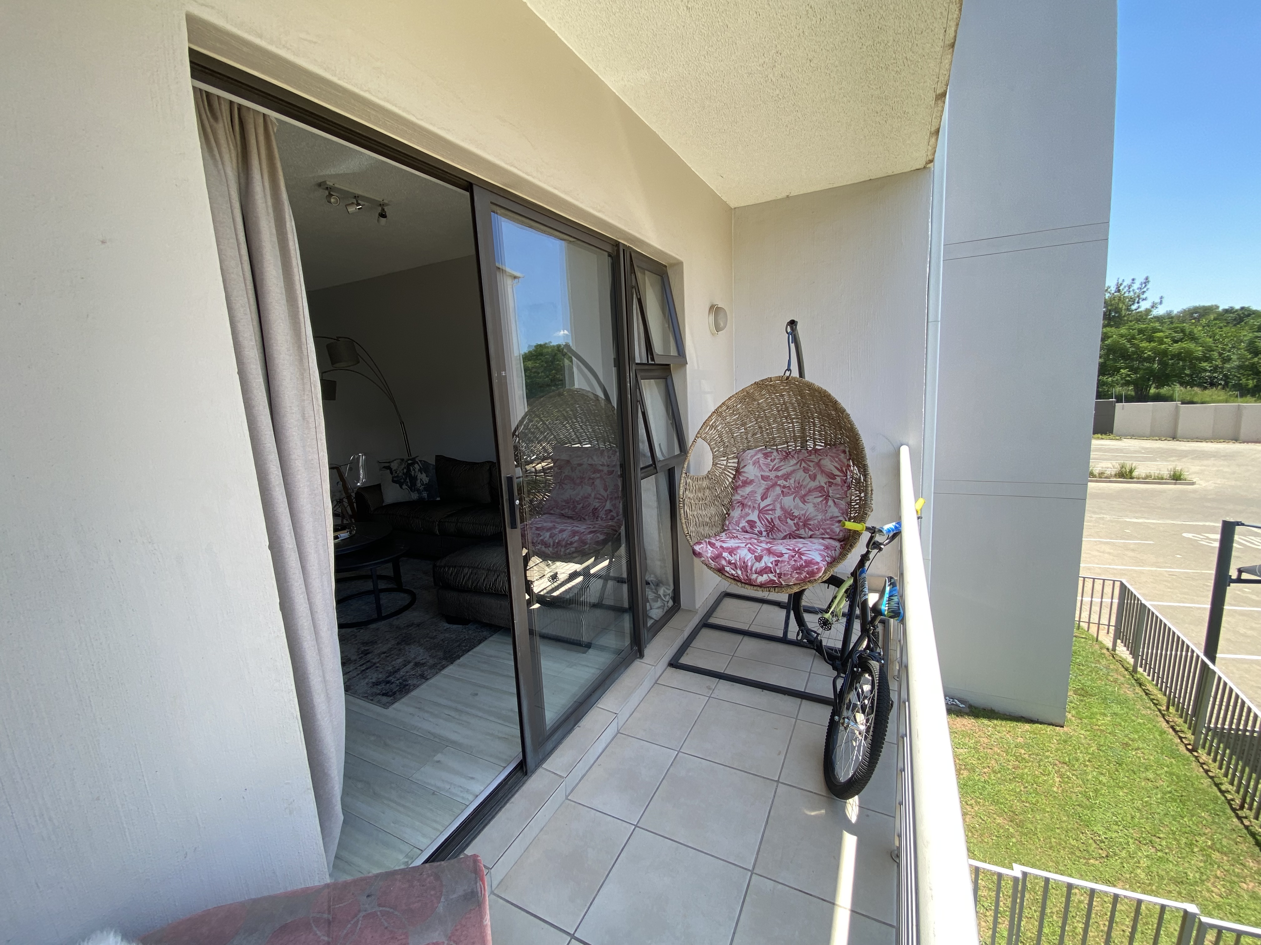 2 Bedroom Property for Sale in Broadacres Gauteng