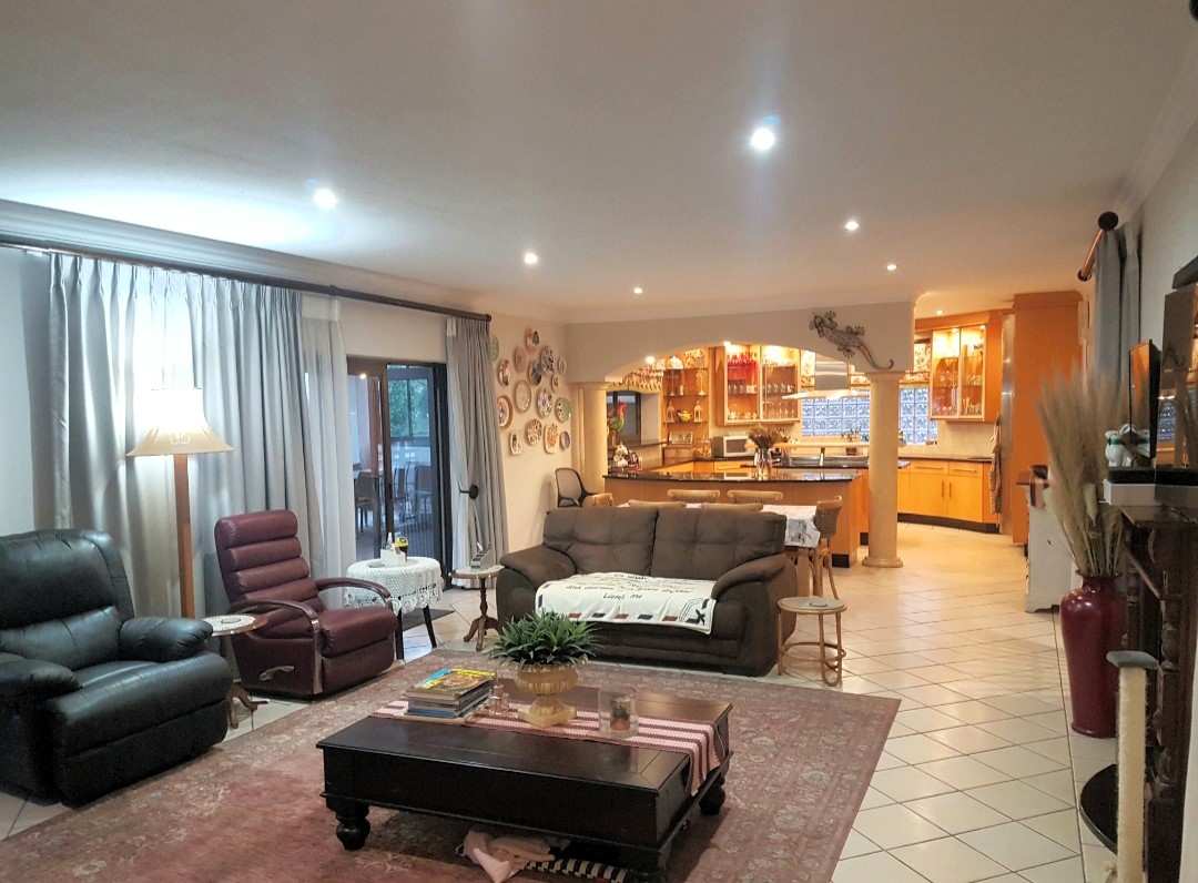 5 Bedroom Property for Sale in Montana Park Gauteng