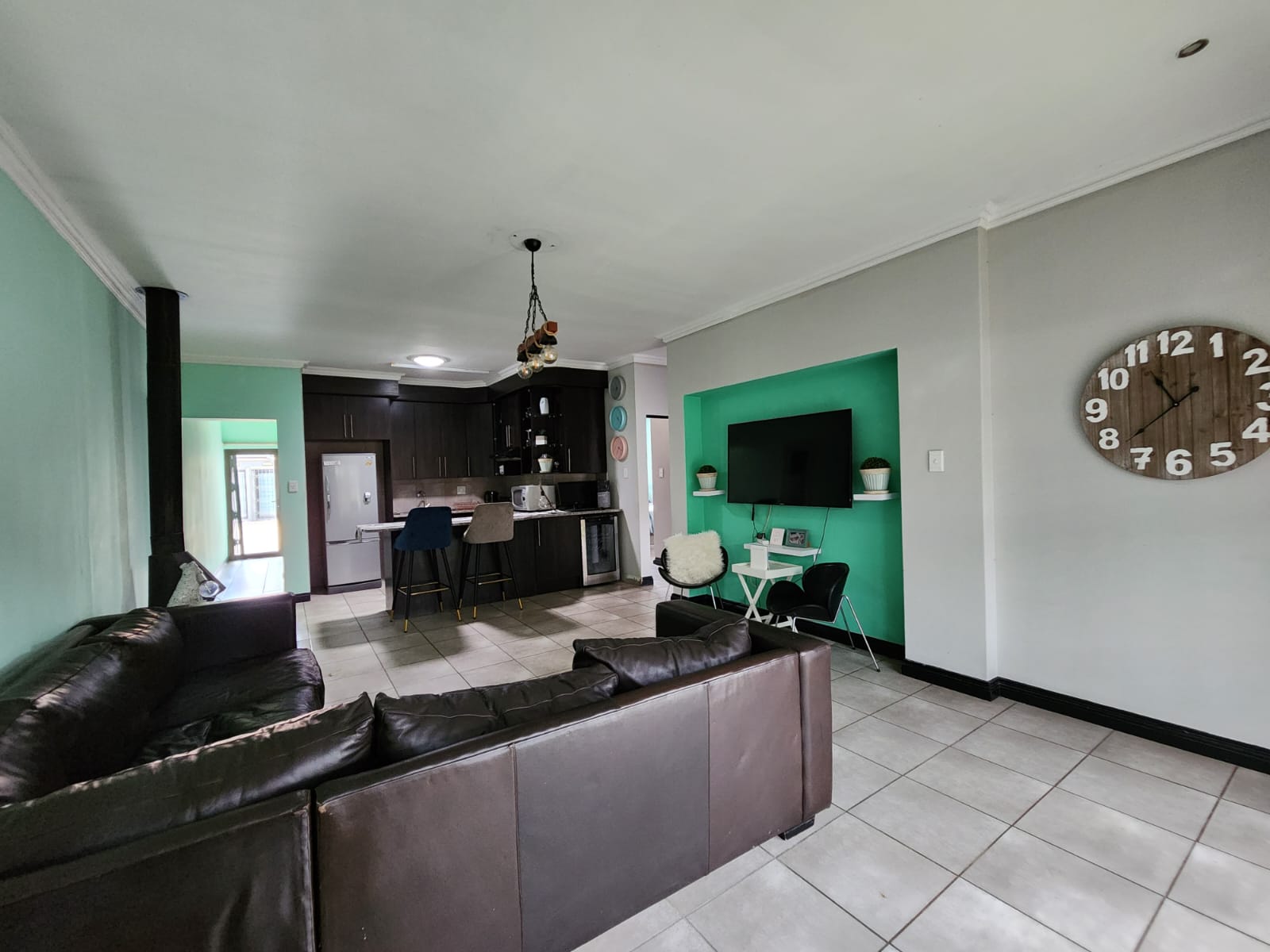 2 Bedroom Property for Sale in Three Rivers Proper Gauteng