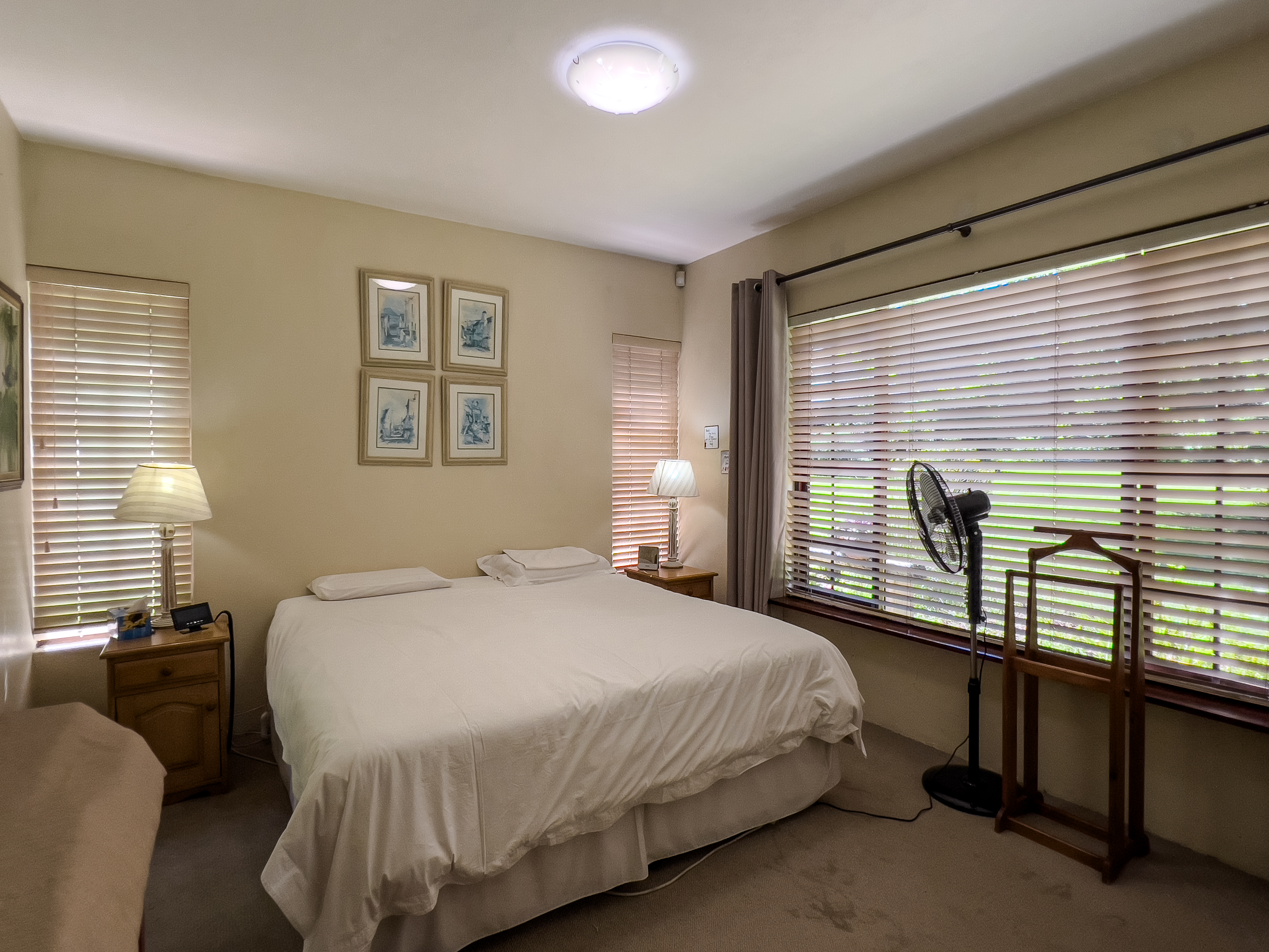 5 Bedroom Property for Sale in Glen Austin Gauteng