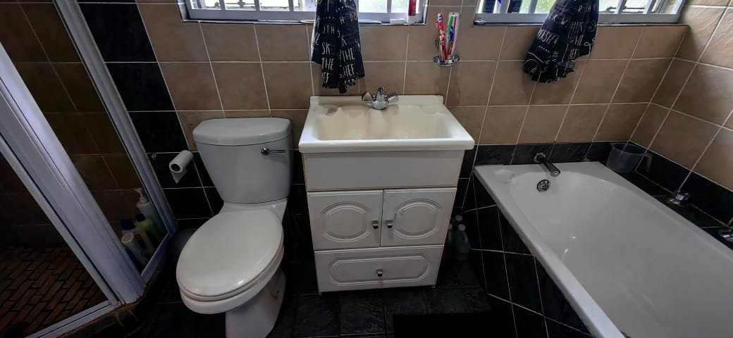 3 Bedroom Property for Sale in Vanderbijlpark SE 7 Gauteng