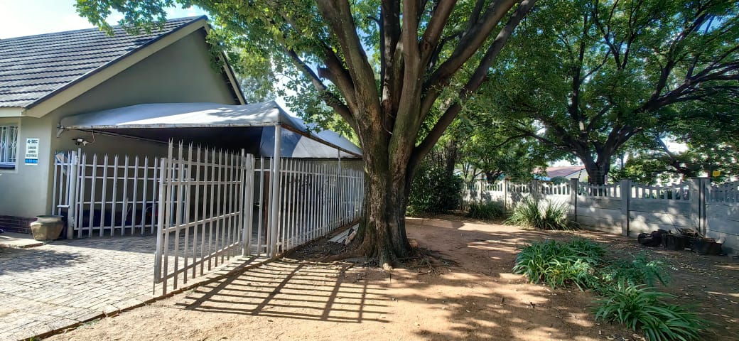 3 Bedroom Property for Sale in Vanderbijlpark SE 7 Gauteng