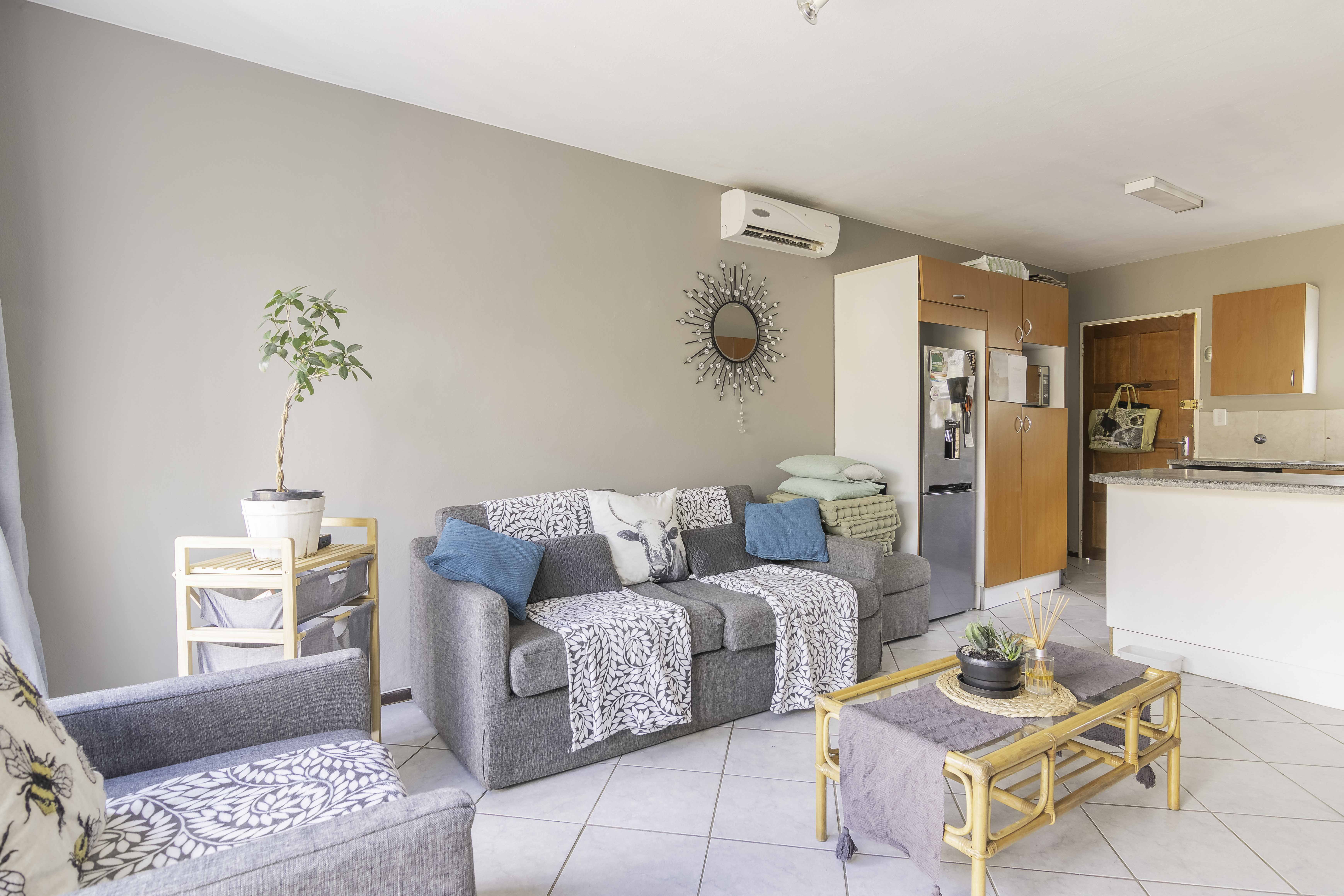 2 Bedroom Property for Sale in Wilgeheuwel Gauteng