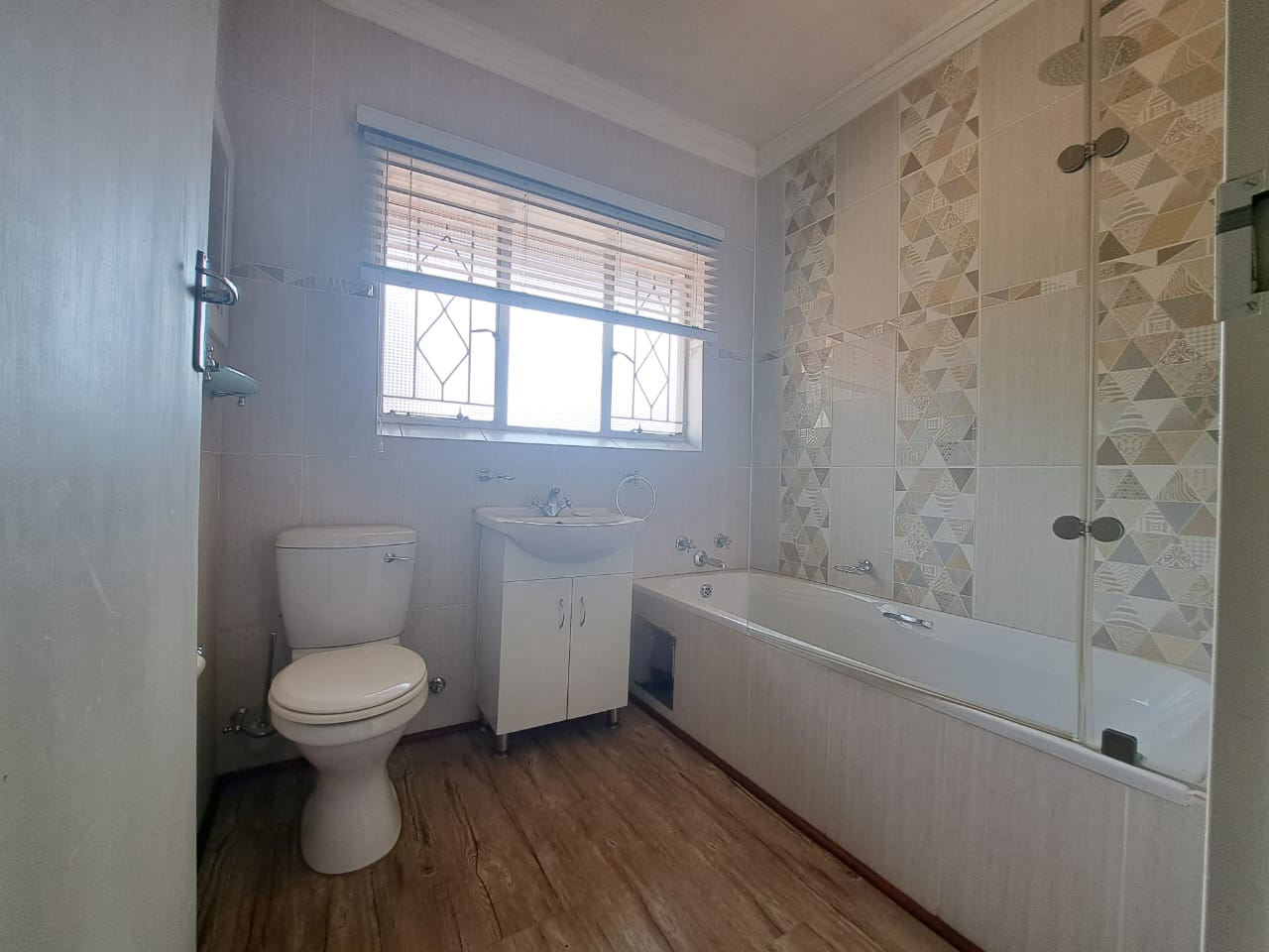 3 Bedroom Property for Sale in Three Rivers Proper Gauteng