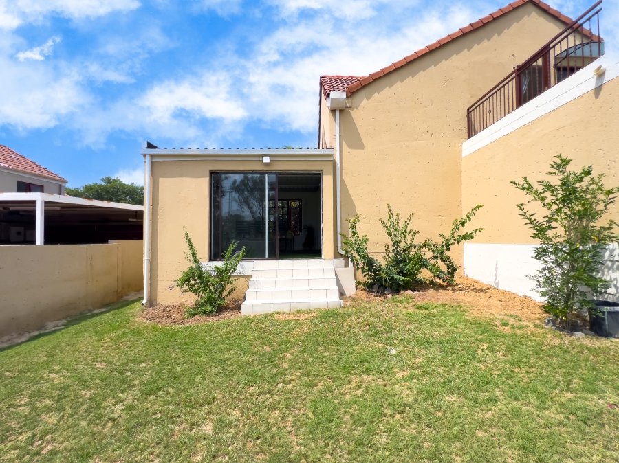 3 Bedroom Property for Sale in Barbeque Downs Gauteng