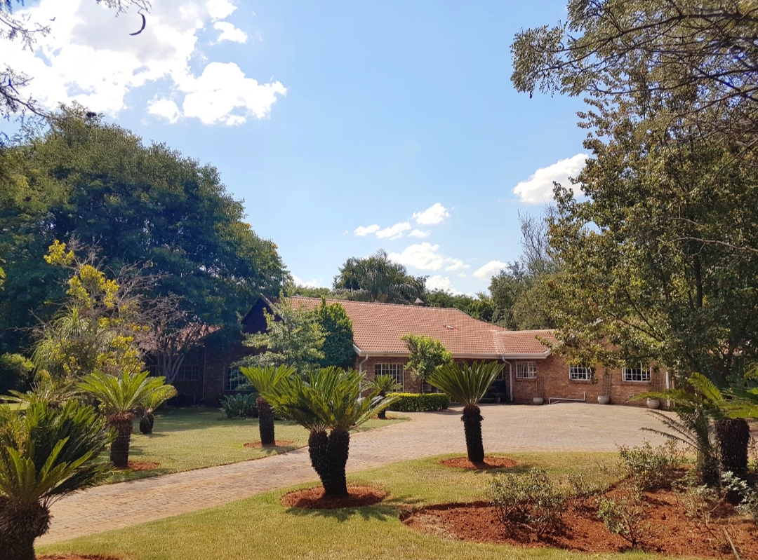 7 Bedroom Property for Sale in Montana Gauteng