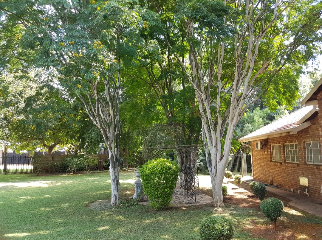 7 Bedroom Property for Sale in Montana Gauteng