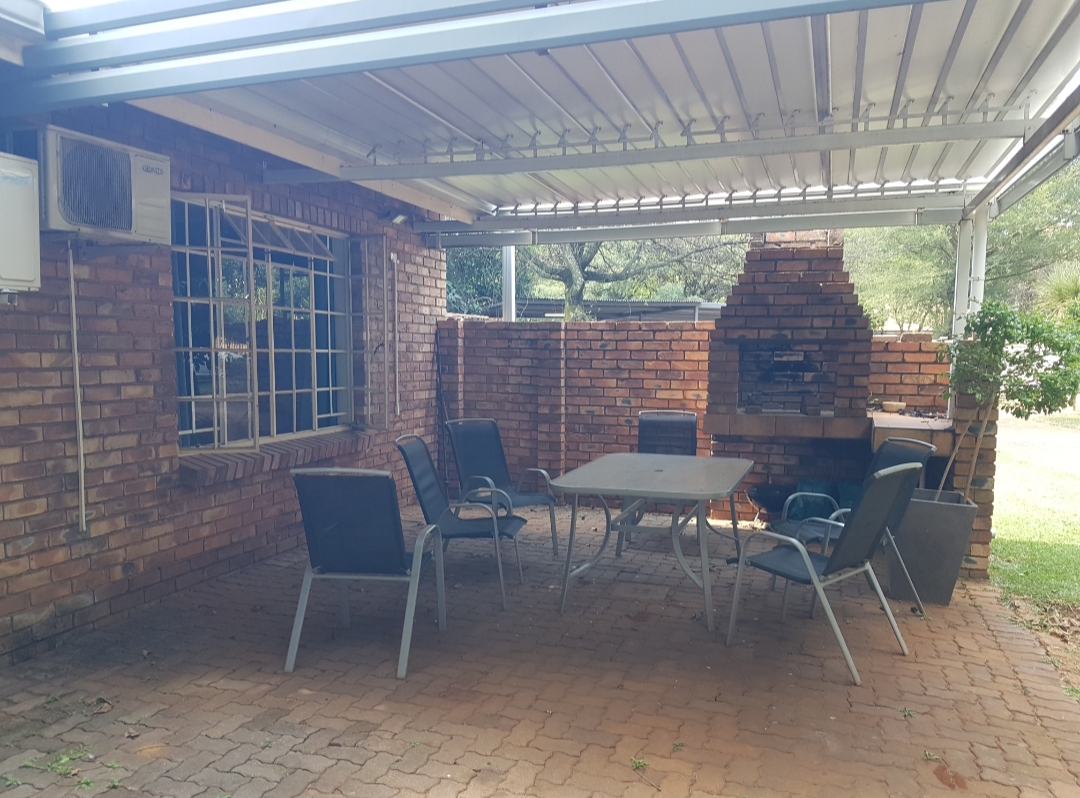 7 Bedroom Property for Sale in Montana Gauteng