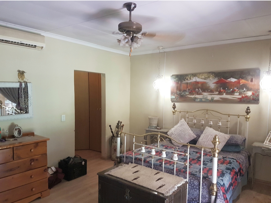 7 Bedroom Property for Sale in Montana Gauteng