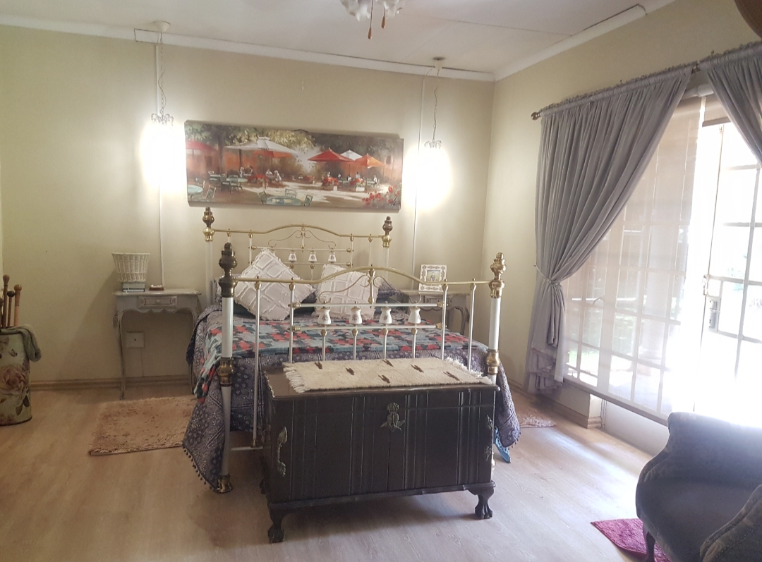 7 Bedroom Property for Sale in Montana Gauteng