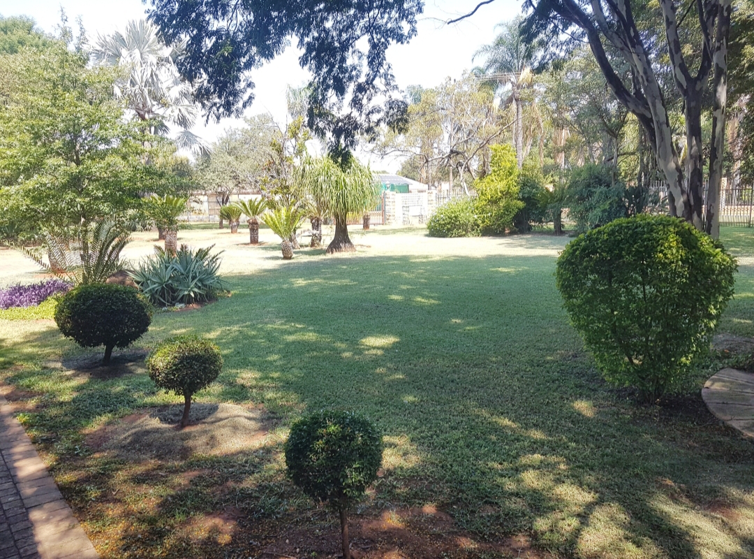 7 Bedroom Property for Sale in Montana Gauteng