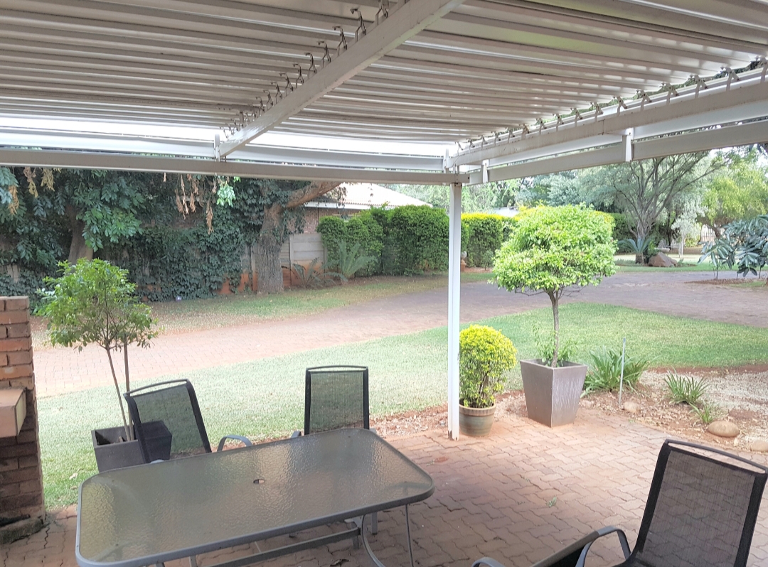 7 Bedroom Property for Sale in Montana Gauteng