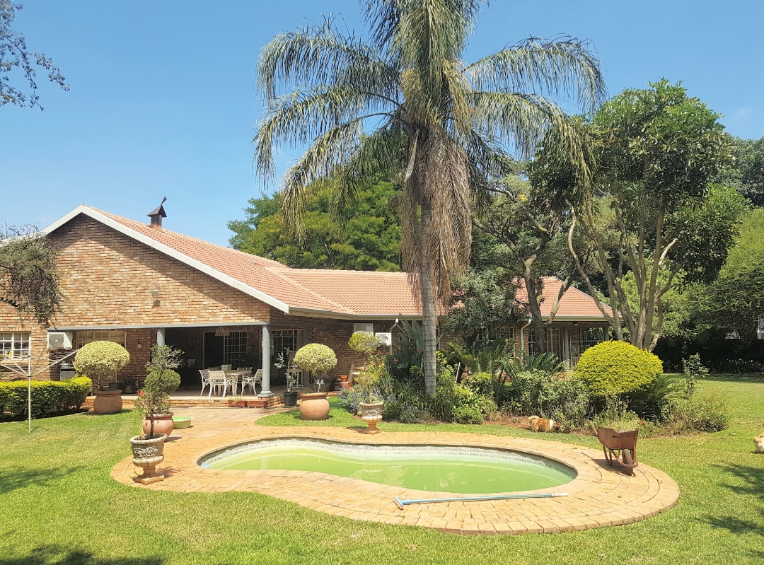 7 Bedroom Property for Sale in Montana Gauteng